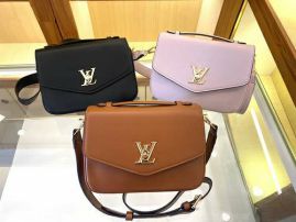Picture of LV Lady Handbags _SKUfw141811247fw